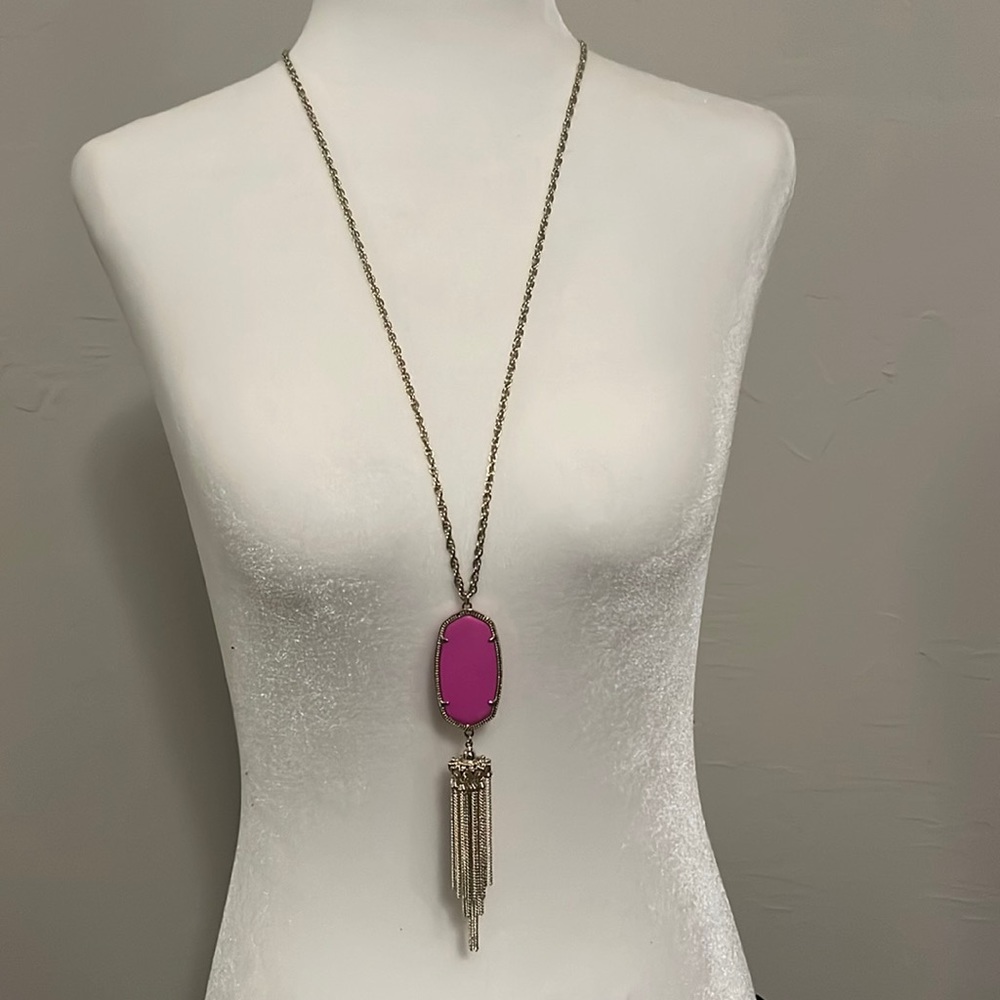 Kindra Scott pink long chain necklace
